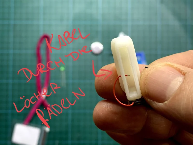 BürstiBot Bauanleitung Schritt 4 – Batterie vorbereiten