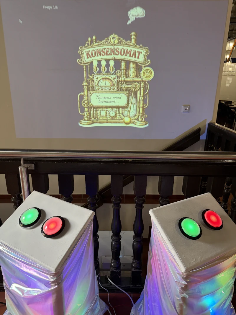 Buzzer-Stationen Nahaufnahme mit LED-Beleuchtung